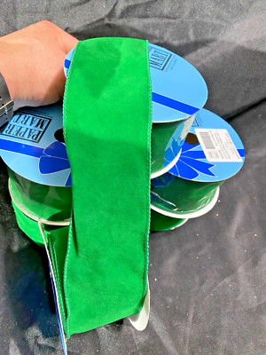 Cast Ribbon Paper Mart 2.5