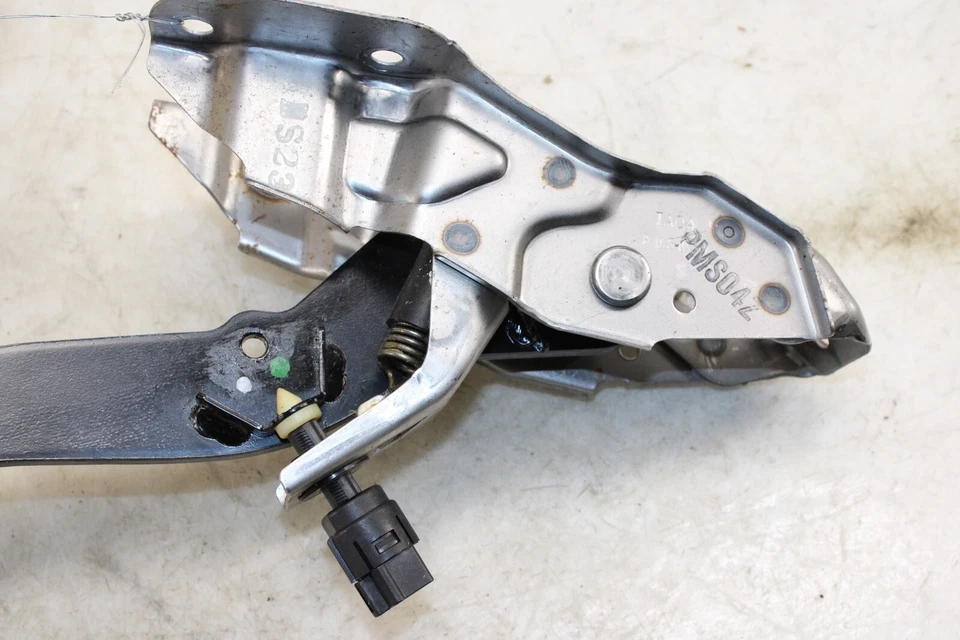 Pedal de freno Acura TSX 2009-2014 OEM FU54 Foto 4 de 4