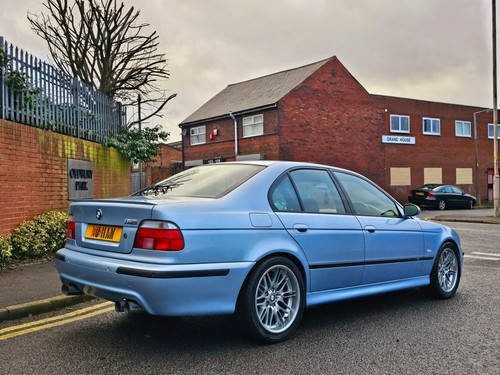 1999 BMW M5 5.0 V8 4dr SALOON Petrol Manual - Picture 9 of 24