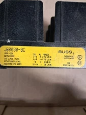 Bussman Fuse Block      J60030-3C