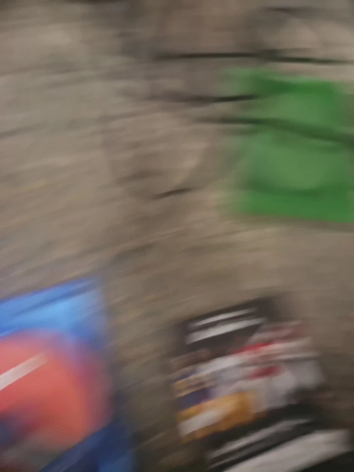 Madden NFL 20 & FIFA 20 (PlayStation 4 PS4) EA Sports Bundle 2 Discs - Image 2 of 3