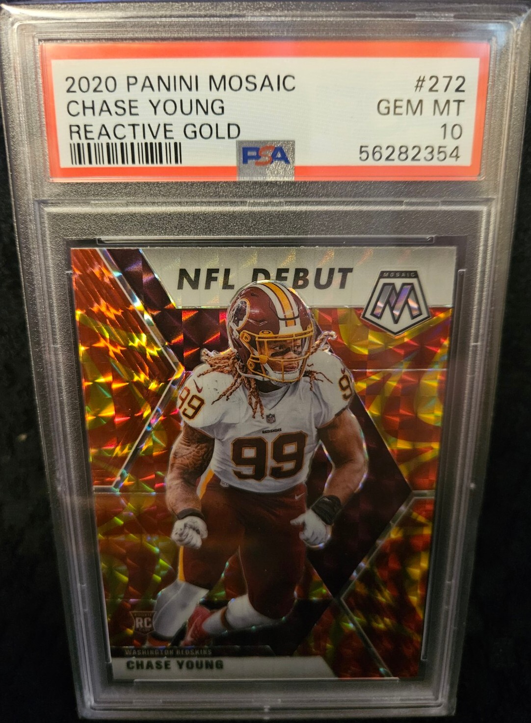 2020 PANINI MOSAIC NFL DEBUT GOLD REACTIVE PRIZM CHASE YOUNG #272 RC PSA 10