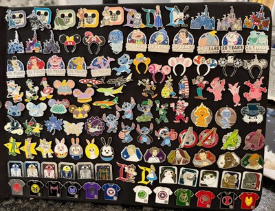 BN Disney 2025 2024 2023 Hidden Disney Mickey Cast Pin or Set UChoose Chaser
