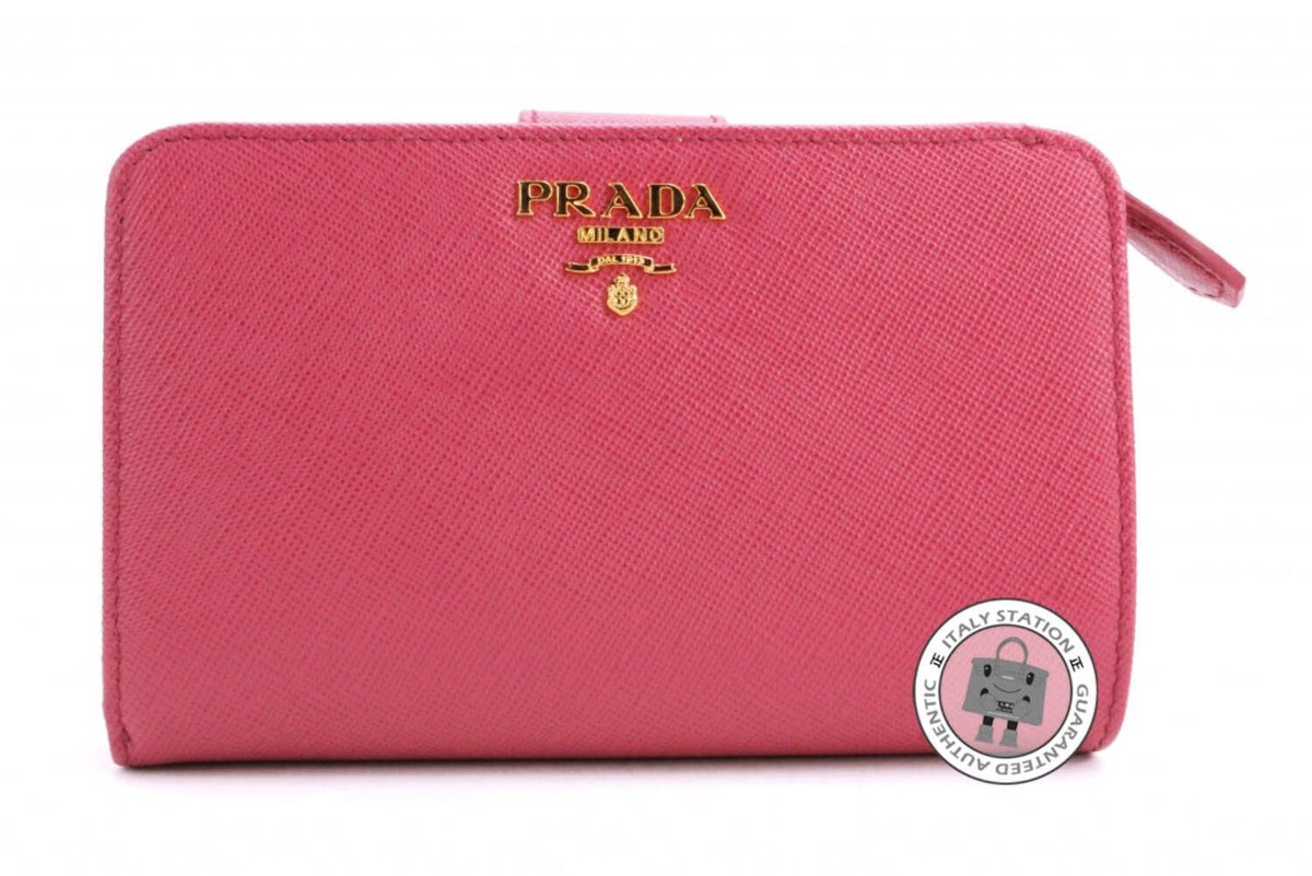 【美品】PRADA プラダ サフィアーノ 二つ折り財布 1M1225 ブルー 楽天市場】m1225 prada（形状（財布）二つ折り財布）の通販