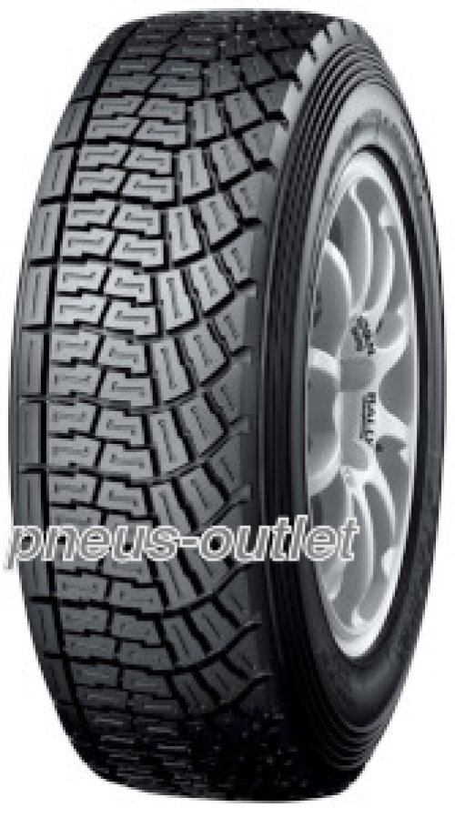 Pneu été Yokohama Advan A053L 180/650 R15 pneu sport automobile et rallye