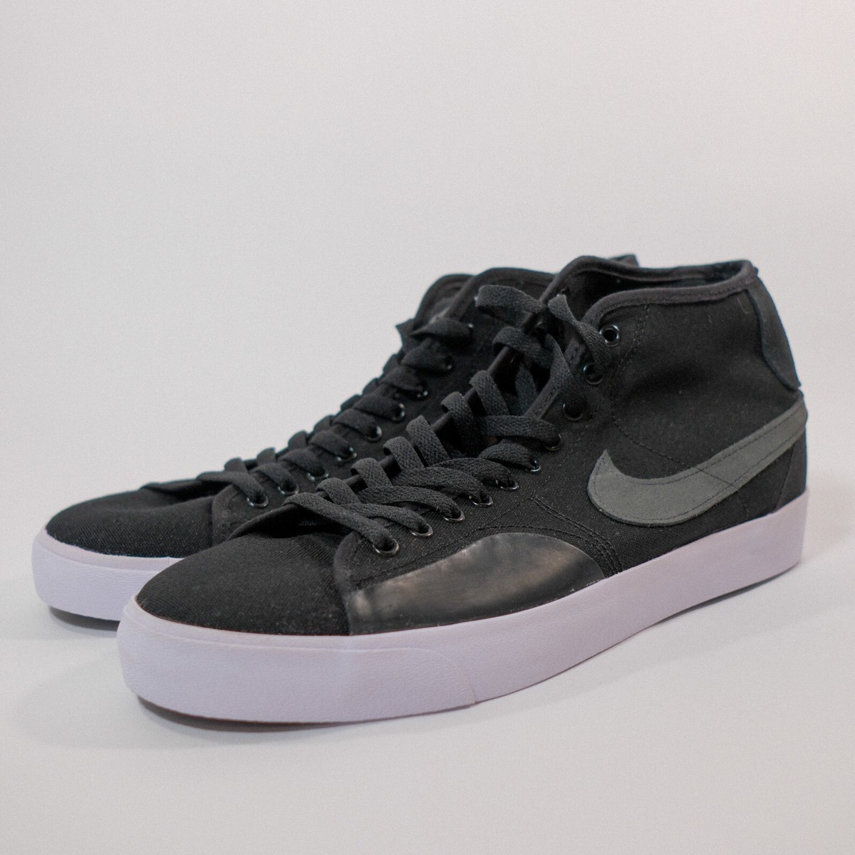 Nike SB Blazer Court Mid Premium Black/Anthracite Skate  display picture 1