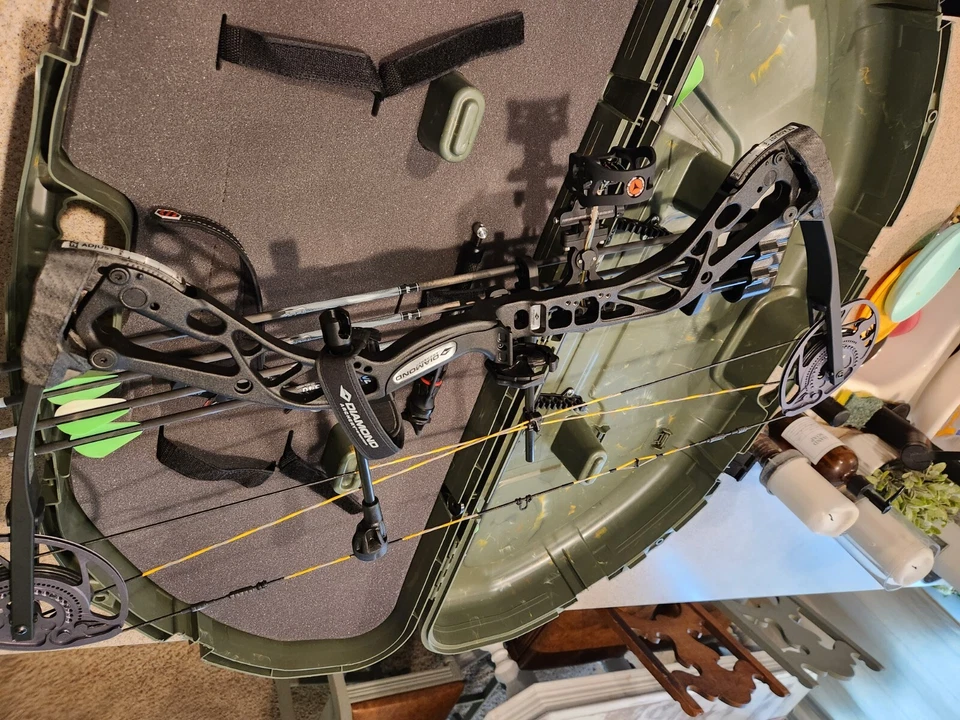 Diamante negro Bowtech Edge 320 apenas usado Foto 3 de 4