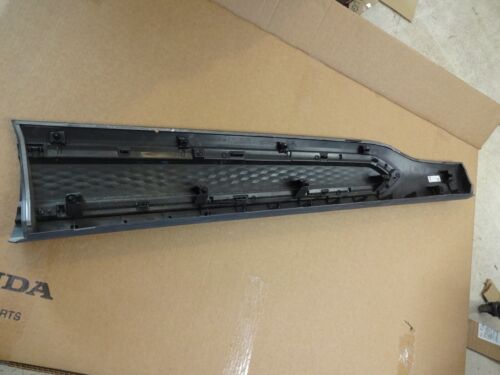 2025 Subaru Forester Left Front Door Moulding OEM 91112SL330 - Bild 2 von 2