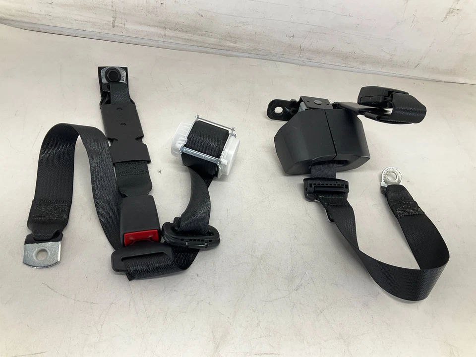 Пара натяжителей задних левых или правых и центральных ремней безопасности 23–25 Dodge Ram 2500 от оригинального производителя см - Изображение 4 из 4