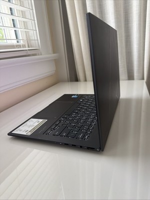 ASUS Zenbook 14X 14.5'' 2.8k OLED Touch Screen Intel i5-13500H 8GB RAM 512GB