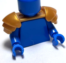 Lego - Minifigure Utensil - Gold, Shoulder Pads / Armor