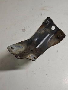 Volkswagen Golf VI 2010 Vorne links Halterung Kotflügel TNV7660