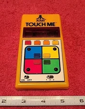 ATARI TOUCH ME HAND HELD GAME BH-100 FOR PARTS OR REPAIR