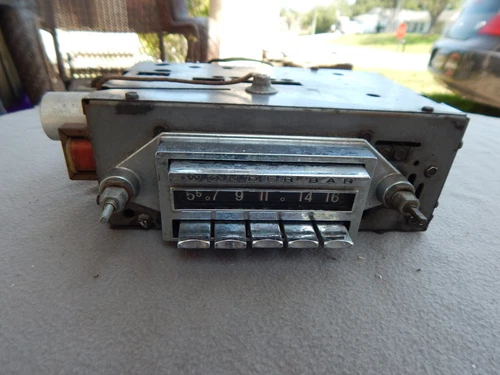 Vintage Wonderbar 1960-61? Corvette AM Radio Parts Estate Find