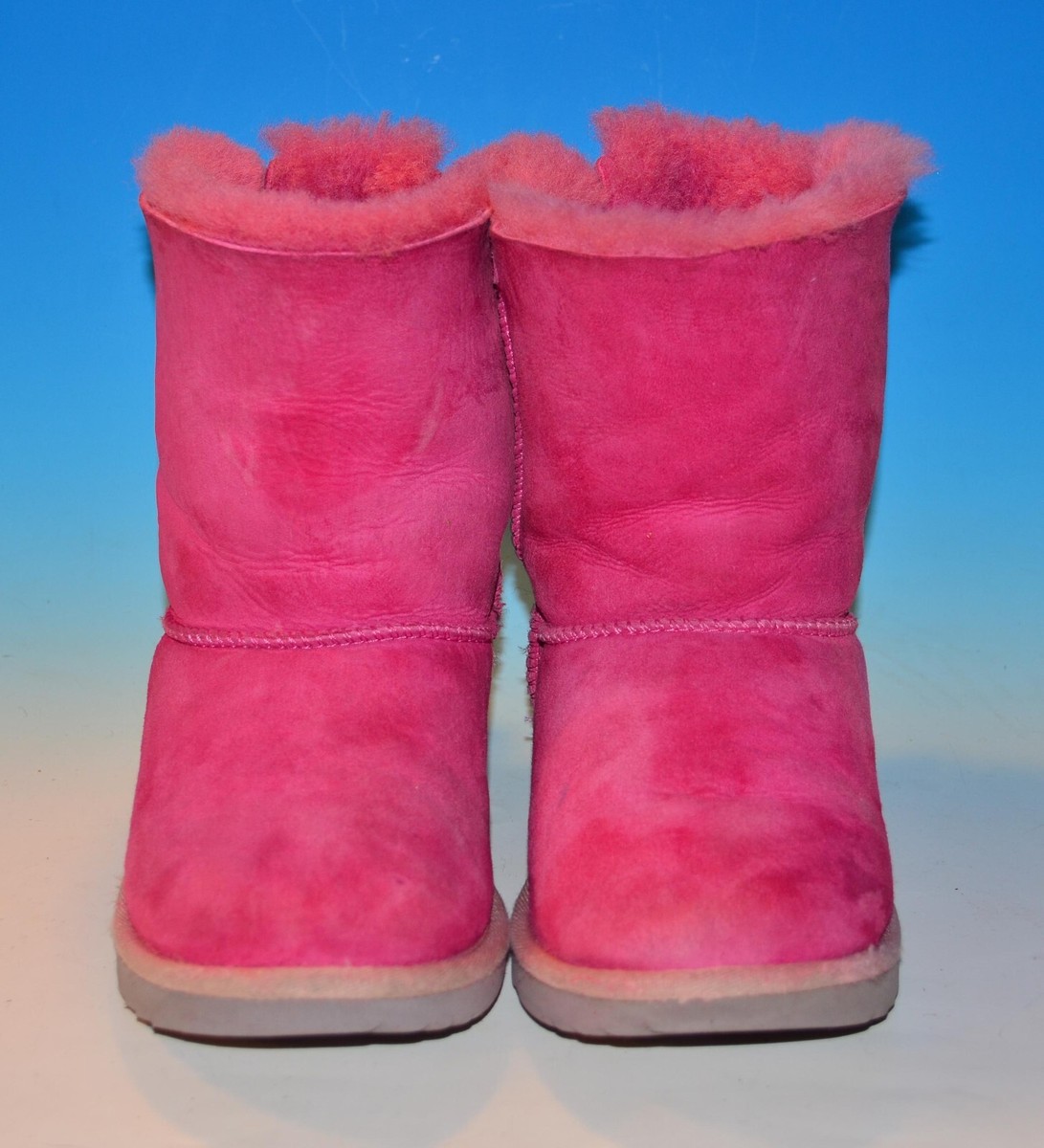 hot pink bailey bow uggs