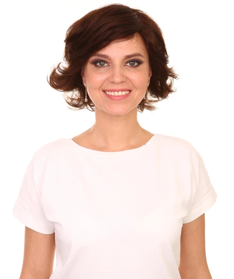 Still ME Gwenyth Classic Curly Wig, Women's Multicolor Semi Curly Short Wig - Image 3 of 4