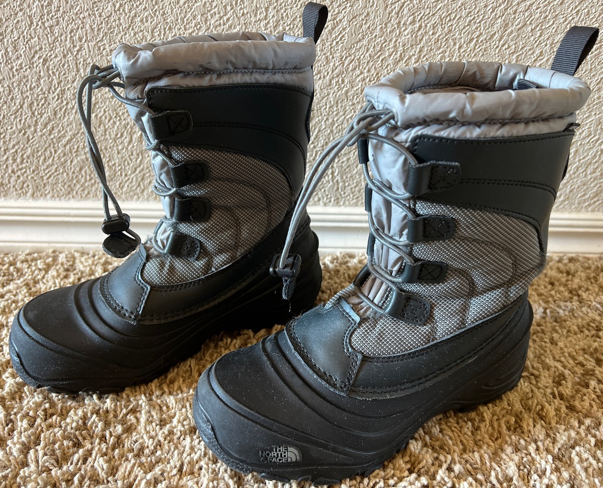 The North Face Alpenglow IV Youth Winter Mid Calf Snow Boots 