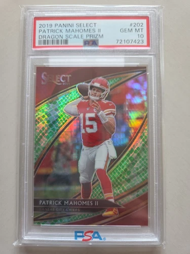2019 Select Patrick Mahomes dragon scale #202 PSA 10
