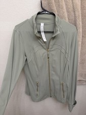 Lulumelon Define Jacket Nulu size 12