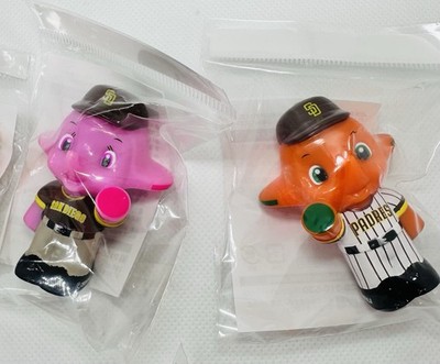 New Sato chan Satoko Elephant Sofubi Finger Puppet San Diego Padres MLB