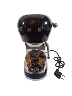 SMEG Espressomaschine ECF02BLEU Schwarz - sehr guter Zustand | Blitzversand