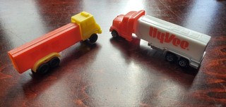 Lot of 2 Pez Dispensers Hy Vee Truck other truck used some candy included