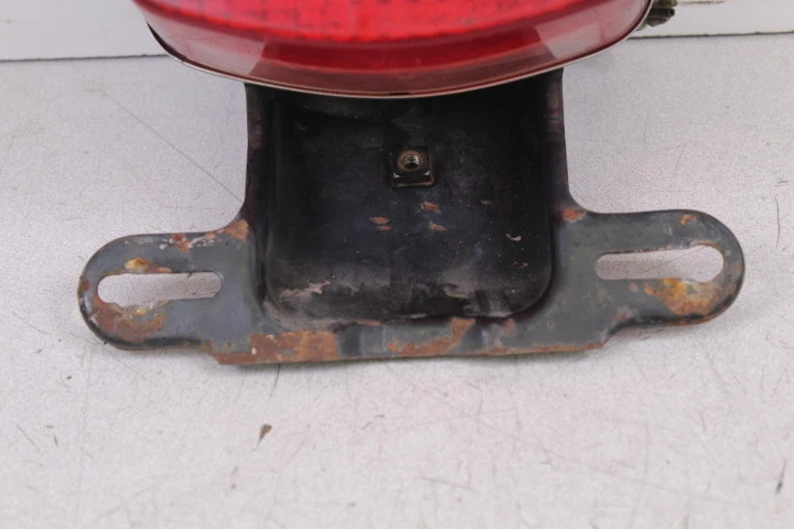 Kawasaki KZ650 SR KZ 650 1979 luz trasera/luz de freno Foto 3 de 4