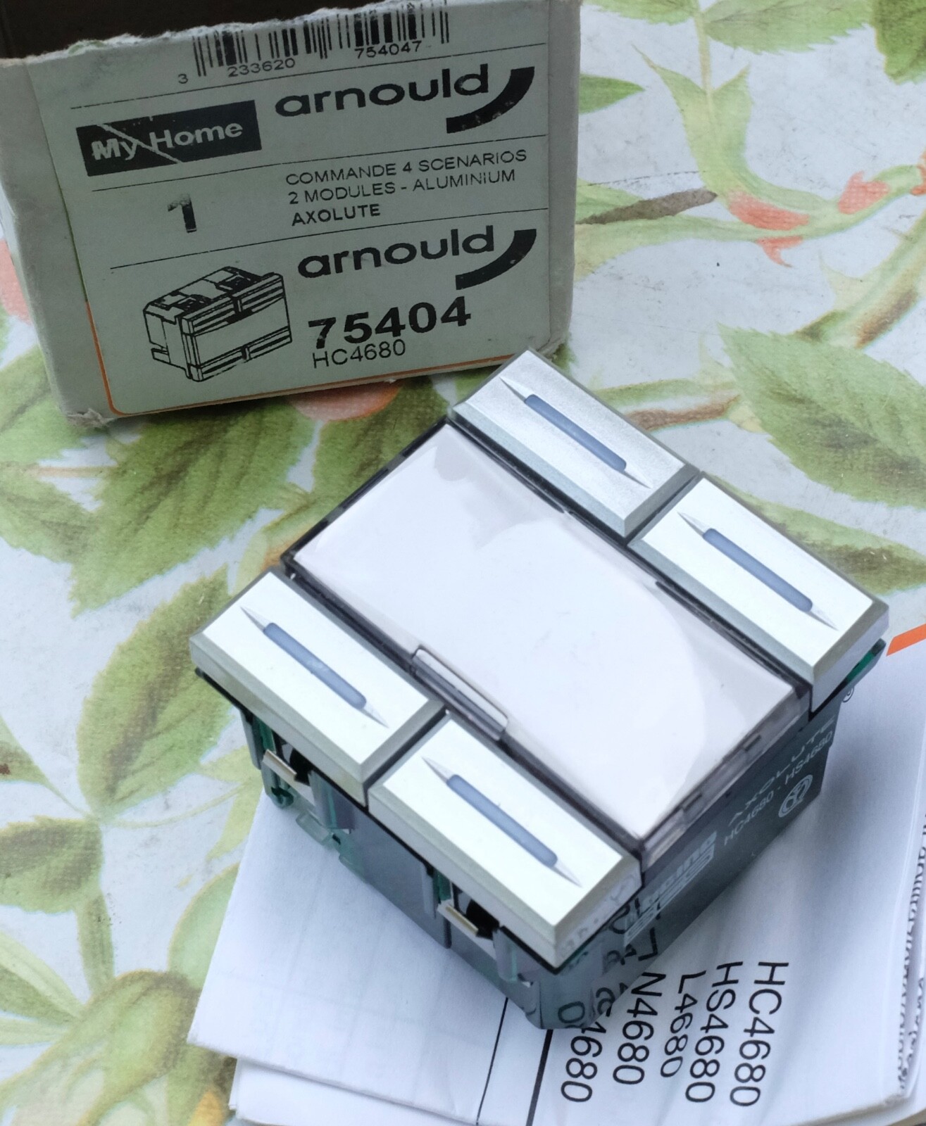 Commande 4 scenarios Arnould My Home Axolute Aluminium HC4680