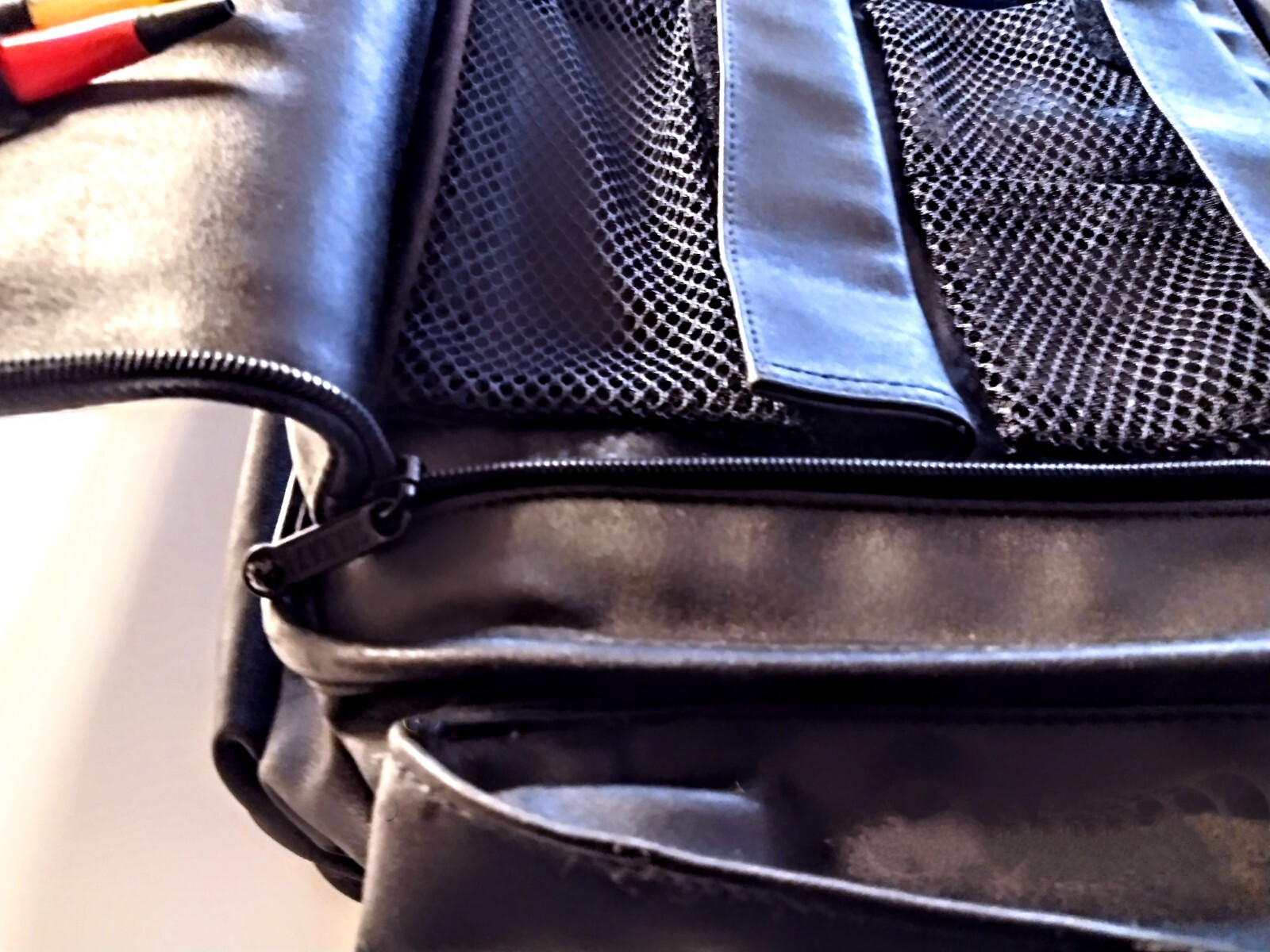 SOLIDEX Performance Leather Messenger Briefcase ~… - image 14