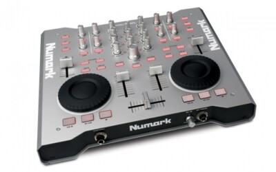 Newmark Omni Control Usb/Midi Dj Controler With Soundcard And 2 Outputs