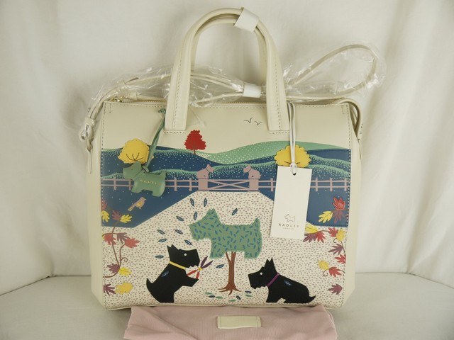 dog of the manor radley bag