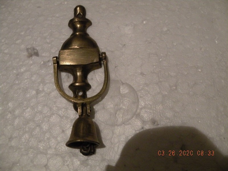door knocker