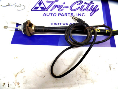 Manual Antenna & Cable 1991 Cadillac Deville RIGHT REAR QUARTER PANEL OEM