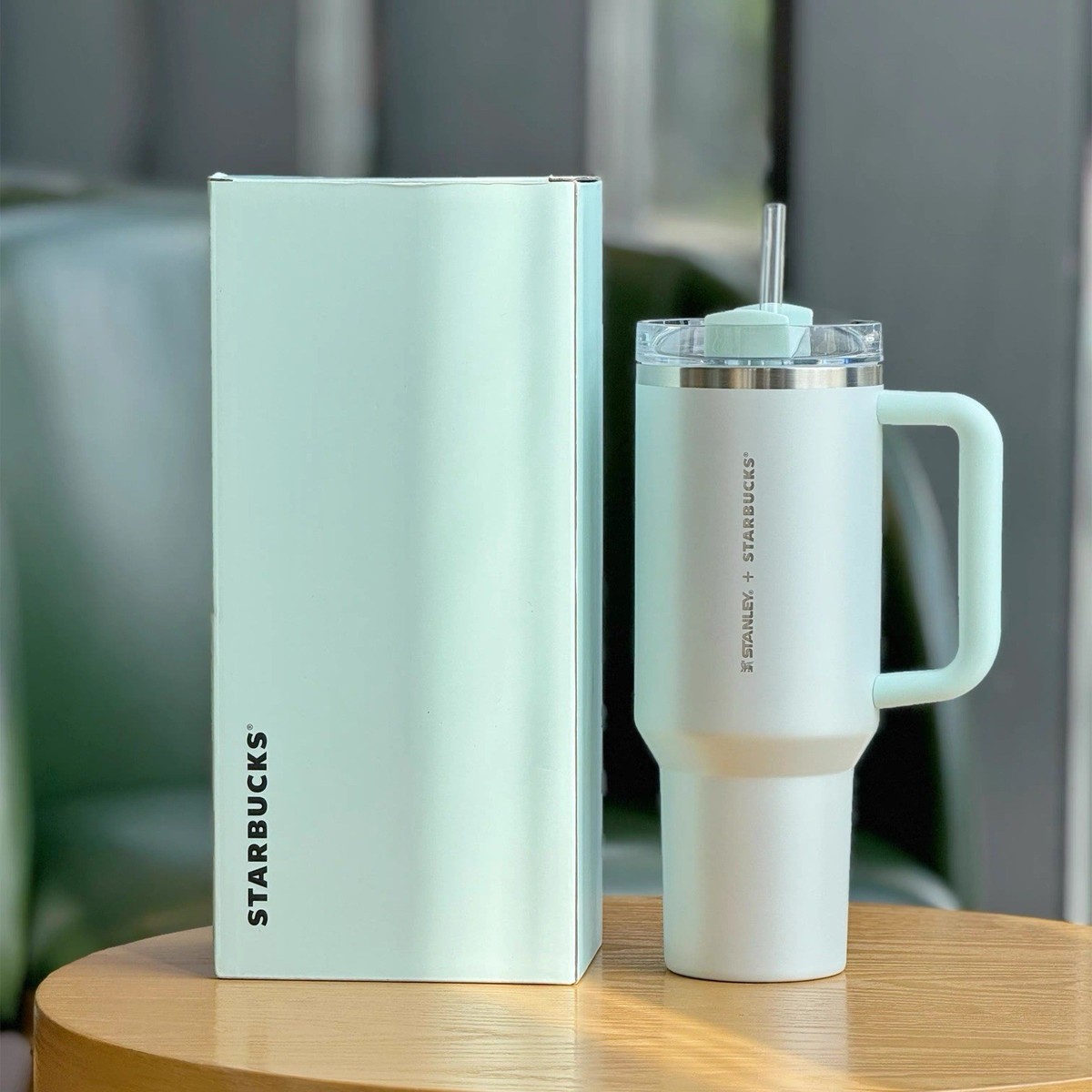 Starbucks x Stanley 2025 China Summer Fresh Mint 40oz SS Tumbler Starbucks x Stanley 2025 China Summer Fresh Mint 40oz SS Tumbler