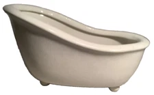 Porcelain Ball Foot Miniature White Freestanding Bath Tub-2004 Bath&Bodyworks 🛁