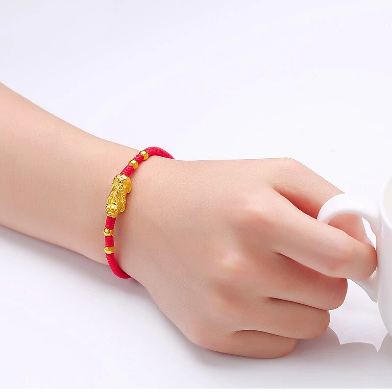 Brazalete tejido para mujer Wealth Pixiu de oro amarillo de 18 quilates con cordón rojo con cuentas- Foto 3 de 3