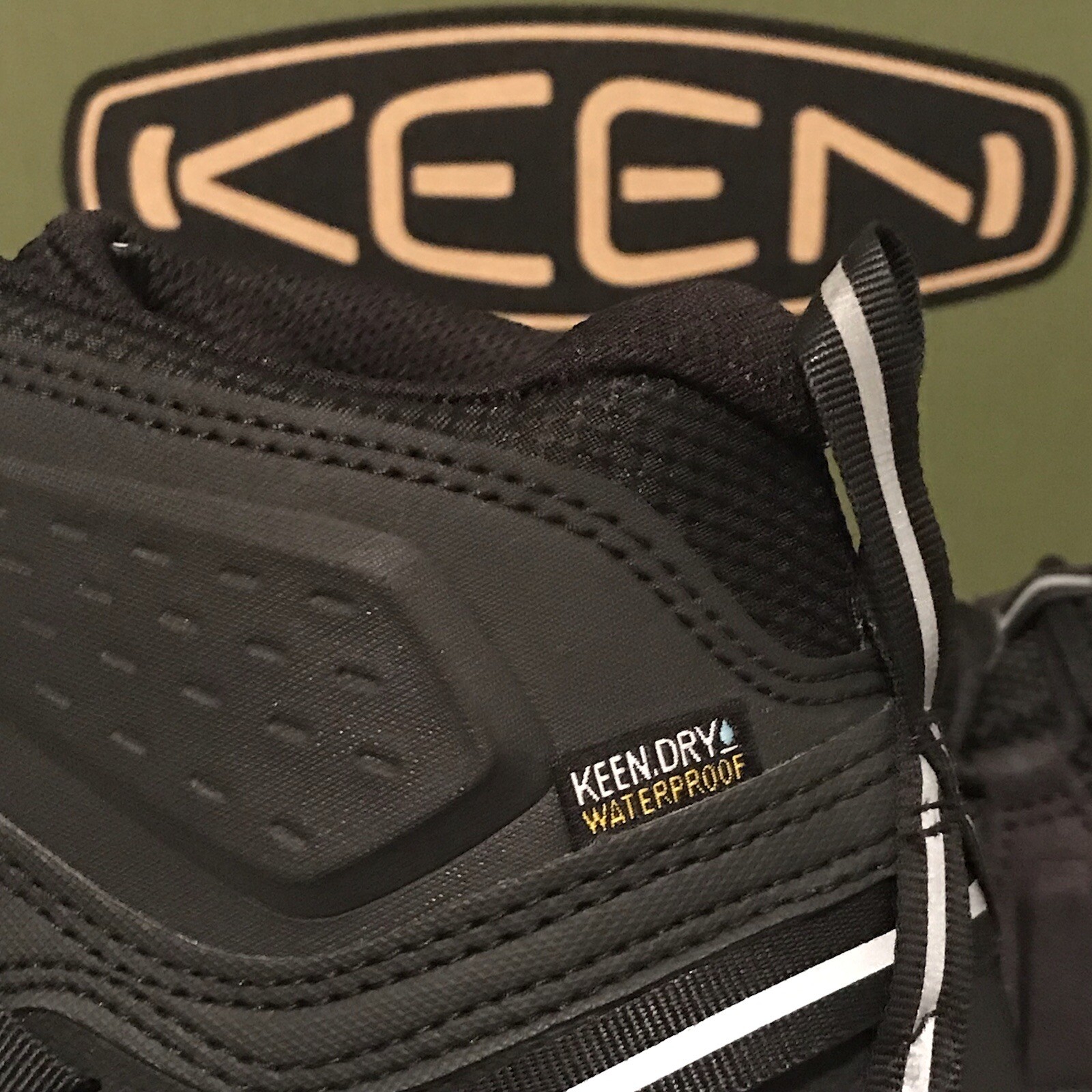 Stivali da trekking sportivi impermeabili Keen Targhee EXP da uomo taglia 9 5 M 1023021 NUOVI