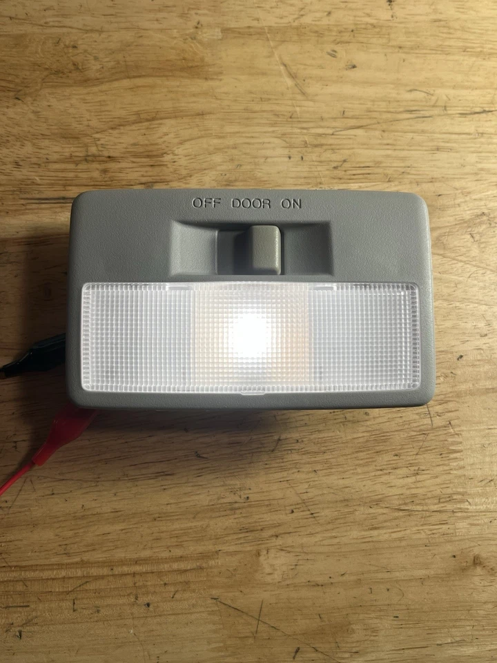 Mazda CX7 CX-7 2007-2009 centro trasero cúpula mapa luz lámpara gris OEM✅ Foto 3 de 4