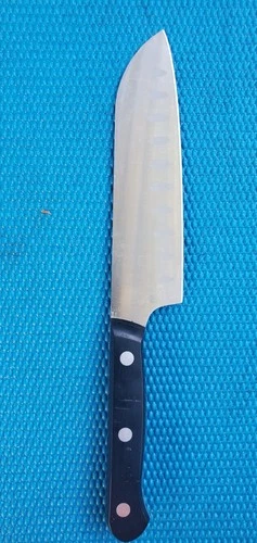 HENCKELS SOLUTION 5 1/2" SANTOKU Knife, FULL-TANG, Stainless Steel - (17548-140)