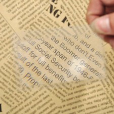 10-Piece Pocket Size Fresnel Lens Magnifier Set for Reading 8*5.5*0.04cm