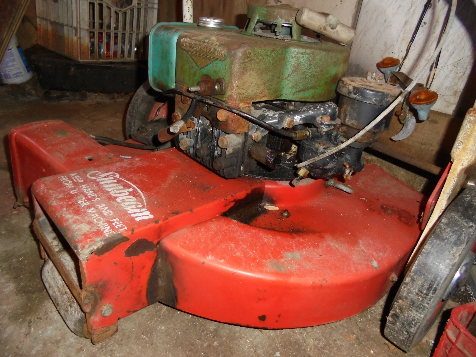 VINTAGE lawn mower, SUNBEAM " 2 3/4 HP " gas ! ( NOT electric ) 1957