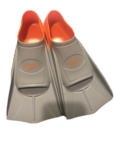 short training fins