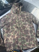 Xl Burton AK 2L swash Camoflauge Snowboarding...