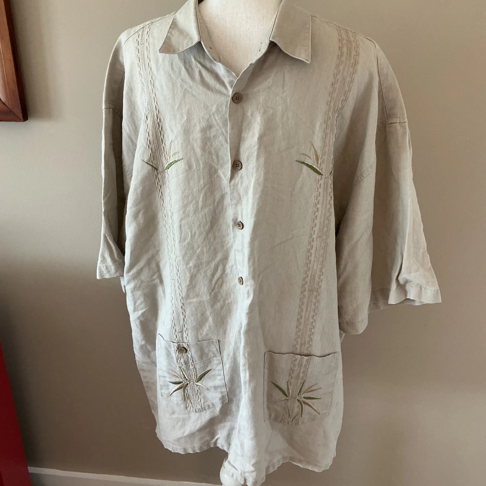 Bamboo Cay Shirt Mens XXL Beige Embroidered Palm Tree Design Button SS Pockets
Opens in a new window