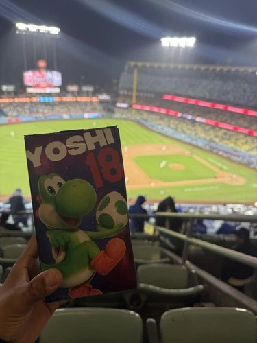 Nintendo Yoshi Dodgers Super Mario Galaxy Movie Limited Edition Bobblehead