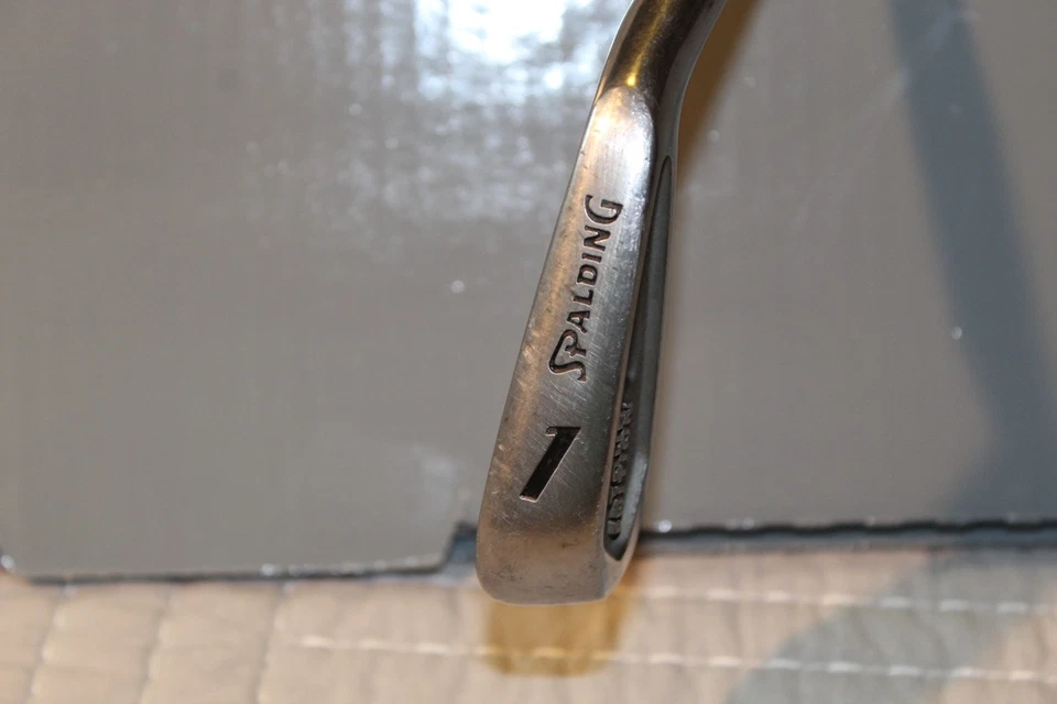 **** SPALDING TOUR EDITION-# 1 IRON MENS R/H-STIFF STEEL **** - Image 4 of 4