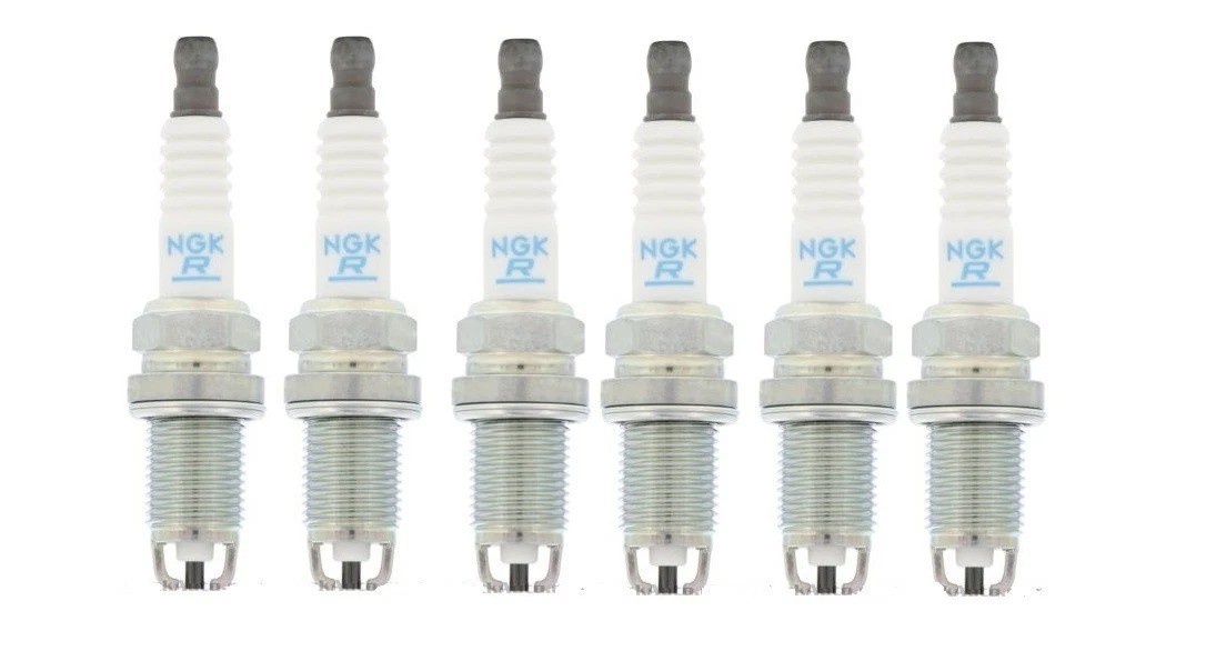 NGK MADE IN JAPAN BKR5EKB11 SPARK PLUG 6-PEICES 3967 FOR TOYOTA FOR LEXUS