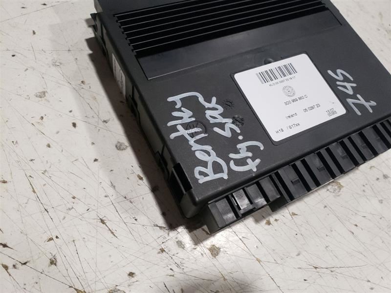 Bentley Continental Flying Spur 2006-2010 Rear Seat control module