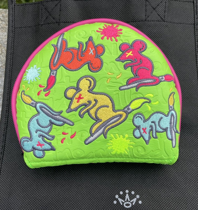 Scotty Cameron 2026 Gallery release Tour Rat Painter Mid-Round Headcover 