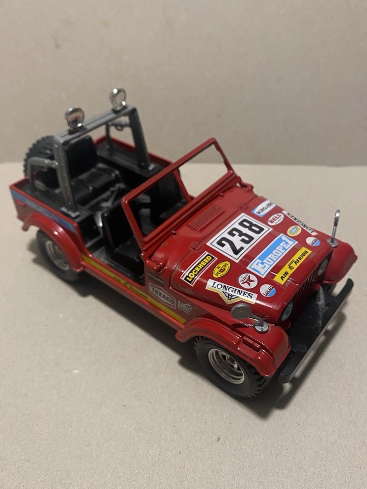 Jeep CJ 7 Renegate Rally 1/24 Burago - Immagine 2 di 4